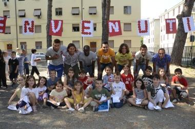 I biancorossi tra i bambini