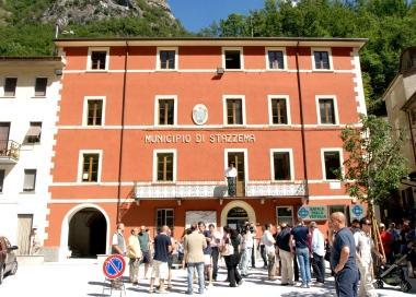 <b>POLEMICA.</b> Il municipio di Stazzema   