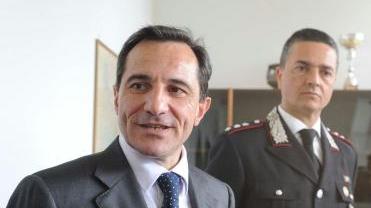 Antonio Zoina e il capitano Enrico Vellucci e in alto il Comicent
