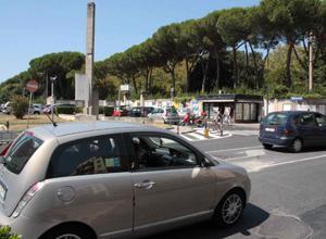 Incidente in scooter, postina si rompe femore