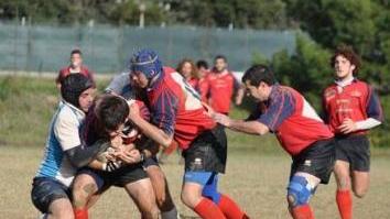 Una mischia del Rugby Cecina