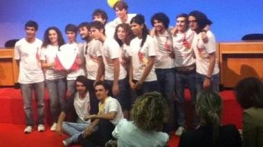 <b>AZIENDA</b> Le Novelle e sopra il gruppo degli studenti premiato a Pisa