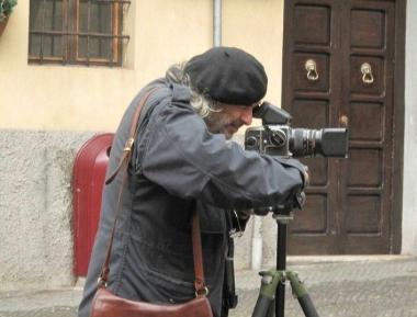 Il fotografo Pino Bertelli 