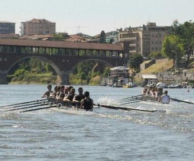 <b>PAVIA </b> Un momento della regata di ieri     