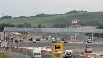 I cantieri per l’autostrada a Rosignano