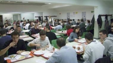 Aperitivi a prezzo politico per gli universitari