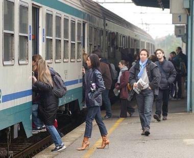 TRENI IN PARTENZA