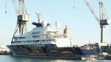 Octopus, in porto il maxi yacht di Paul Allen