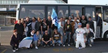 <b>IN PULLMAN. </b>I tifosi PL nella trasferta a Quarrata 