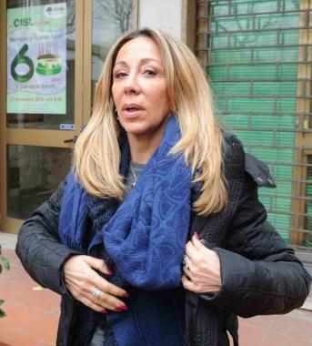 La segretaria della Cisl Patrizia Pellegatti A destra Sergio Bargiacchi 