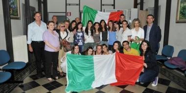 Gli studenti della quinta B del liceo Fermi 
