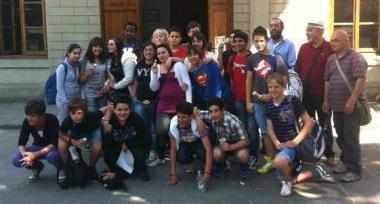 I ragazzi della 3&ordf;D della media Carducci     
