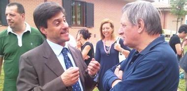 <b>SINDACO.</b> Emilio Bonifazi parla con don Luigi Ciotti 