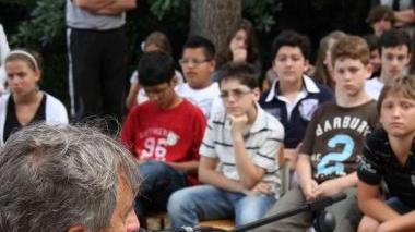 Botta e risposta tra il sindaco e una studentessa