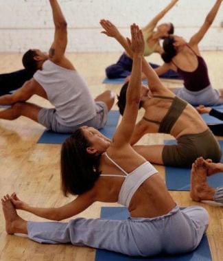 <b>WELLNESS.</b> Linterno di una palestra   