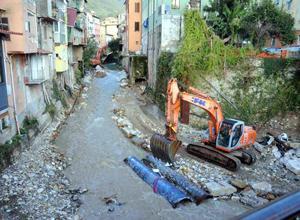 Palazzina crollò a Carrara: 5 indagati, 2 sono tecnici comune