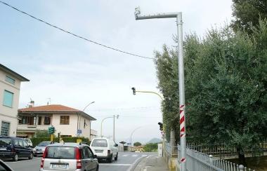 Uno dei T-Red semaforici collegati in Valdinievole 