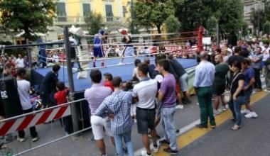 In cinquemila nei campetti all'aperto di Timeout