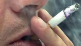Il fumo continua a mietere vittime