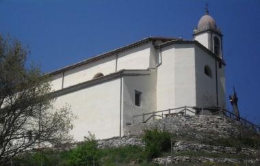 Santuario ristrutturato, festa a Monticello