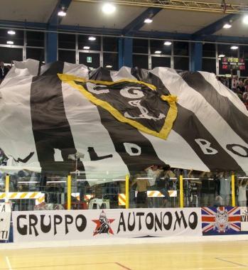 <b>PUBBLICO DA RECORD.</b> I tifosi non faranno mancare il loro sostegno al Centro 