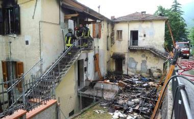 Sorpresi nel sonno dall'incendio