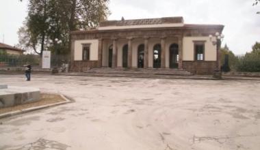 Riapre il piazzale del Caffé delle Mura