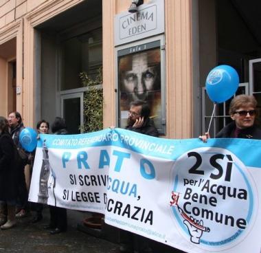 Manifestazione contro la privatizzazione dellacqua 