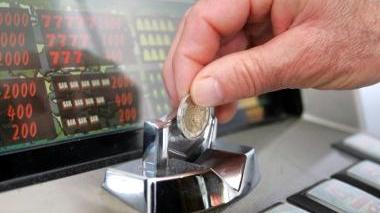Un videopoker in sala giochi