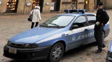 Una pattuglia della polizia del commissariato di Volterra