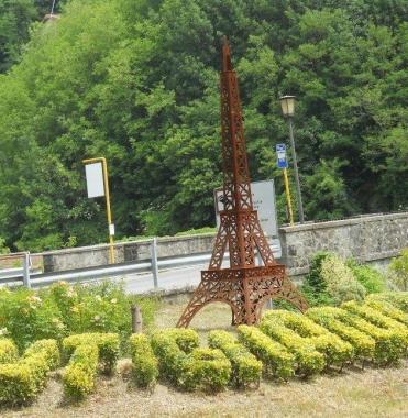 <b>TOUR EIFFEL.</b> In miniatura 