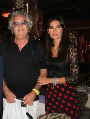 Flavio Briatore ed Elisabetta Gregoraci fotografati sulla spiaggia del Twiga a Marina di Pietrasanta in questo weekend