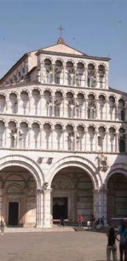 Piazza San Martino (Vip) 