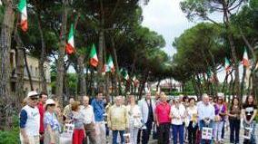 I partecipanti al trekking urbano Gust’arte