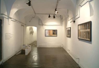 Unesposizione darte allinterno di Dryphoto  