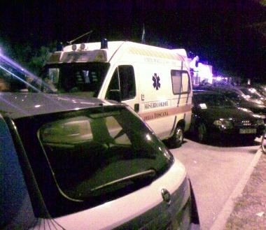 <b>IL PRESIDIO.</b> Lambulanza e lauto della polizia di Stato 