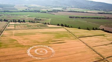 Misterioso cerchio nel grano in un campo a Braccagni