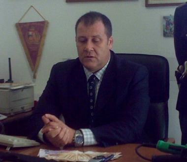Il capo della Mobile Virgilio Russo  