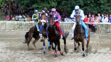 Le contrade vogliono il bis per il Palio di Fucecchio