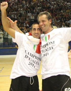 <b>GROSSETANO.</b> A destra il brindisi di Enrico Mariotti 