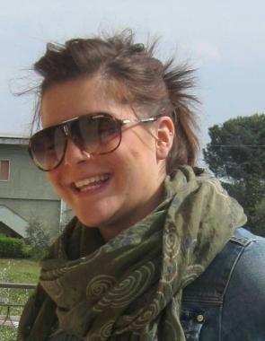 AUGURI DOMIZIANA «18 anni...finalmente sono arrivati, li hai tanto desiderati, ma per noi ...