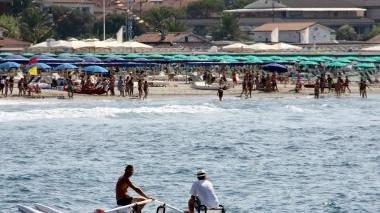 I bagni della Versilia Sotto Massimo Baldini esponente di punta del Partito della Libertà
