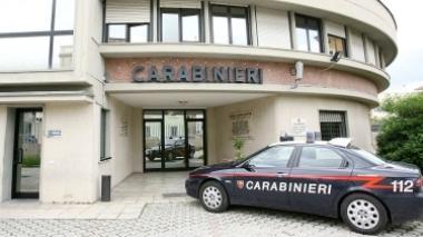 Denunciato per furto di cavi elettrici e materiali metallici