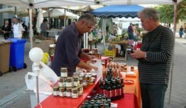 A Venturina via al mercato dei prodotti bio