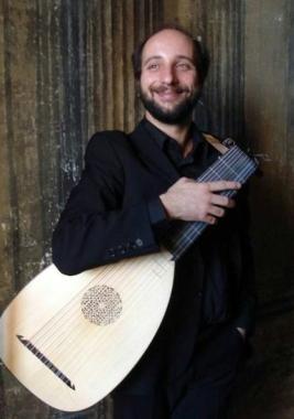 Il musicista Michele Carreca 