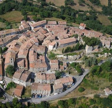 <b>SEMPRONIANO </b>Dibattito sul bilancio tra giunta e minoranza 