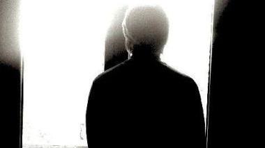 <b>RITRATTO </b>di spalle per il maestro Claudio Luongo, uno dei protagonisti di “Odissaica”