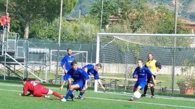 Per decidere chi verrà promosso tra Atletico e Fosdinovo bisogna aspettare il ritorno