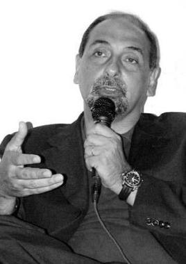 Lastronauta Umberto Guidoni stasera a San Carlo  