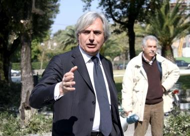 Il sindaco Buratti chiede una nuova immagine e un logo per Forte Ma Giannotti non &egrave; convinto dellappalto 